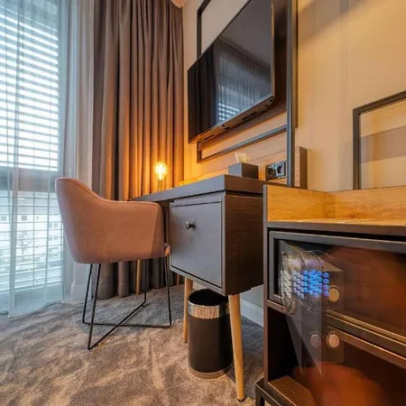 Sunday Hotel 3*
